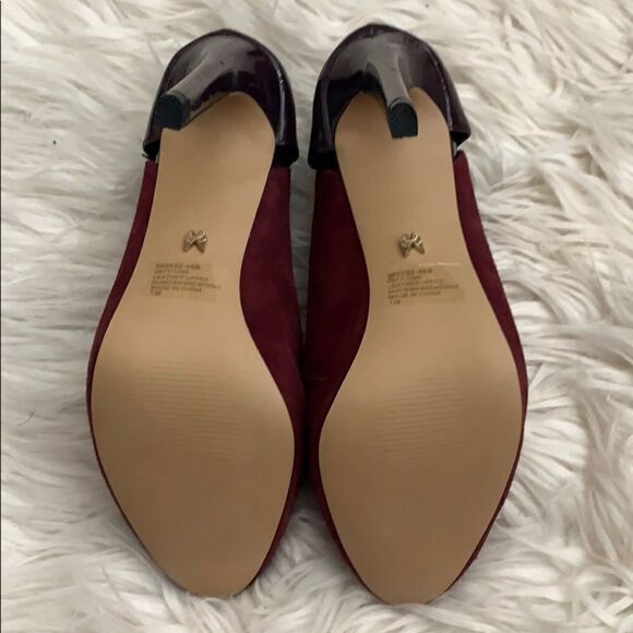 Booties   - Picture 3 of 4